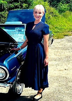 Eliza Bleu